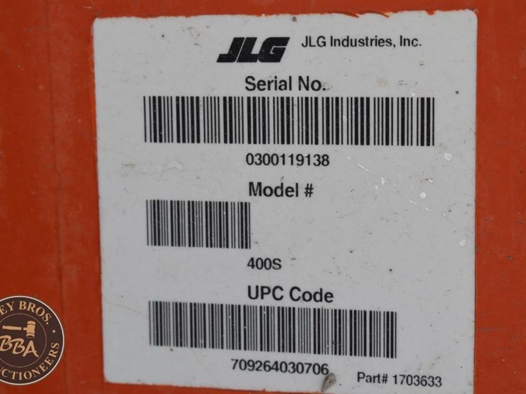 2005-jlg-400s-image-26