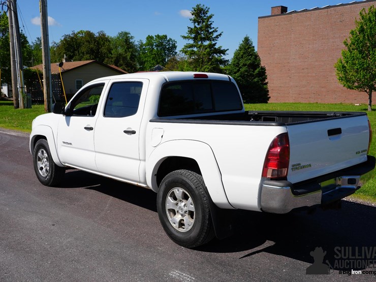 2006-toyota-tacoma-image-7