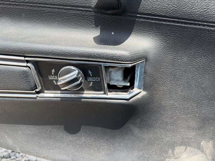 #50508-•-1976-chevrolet-stingray-coupe-vin:-1z37l6s401640-inv#-50508-image-59