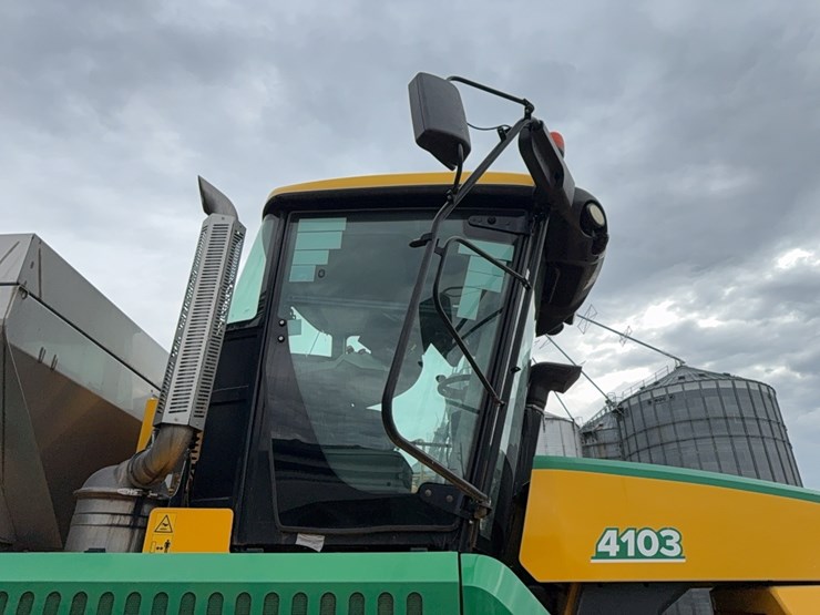 oxbo-4103-dry-applicator-image-26