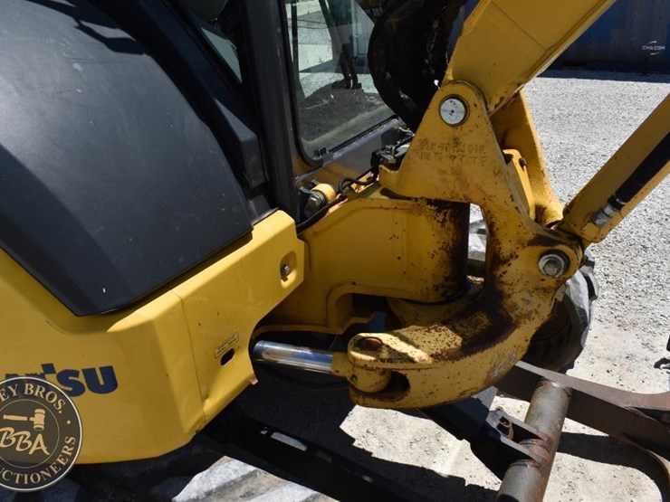 2016-komatsu-pc55mr-5-image-36