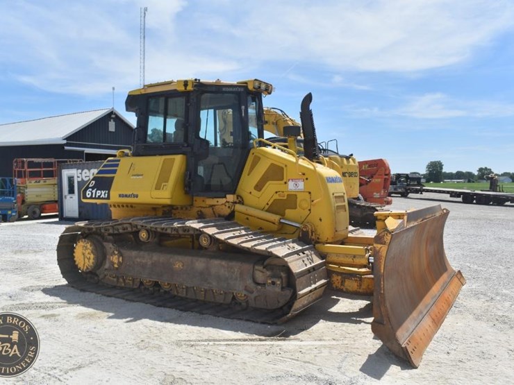 2020-komatsu-d61pxi-24-image-21