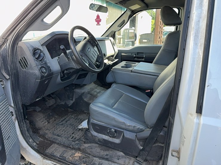 2016-ford-f350-image-22