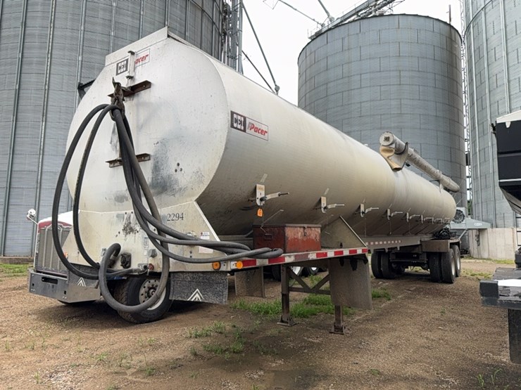 2001-cei-pacer-bulk-body-trailer-image-1