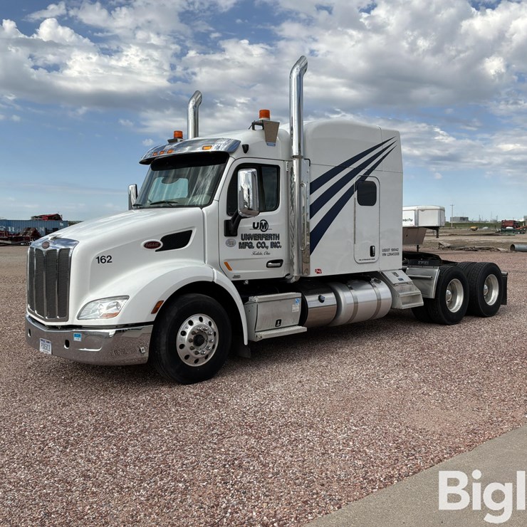 2020 PETERBILT 579