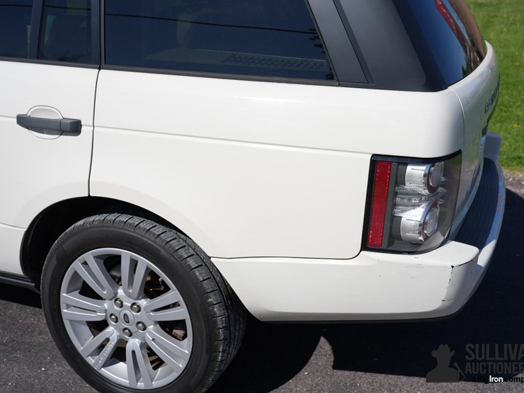 2010-land-rover-range-rover-hse-image-19