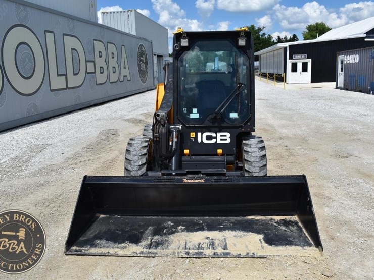 2014-jcb-190-image-8