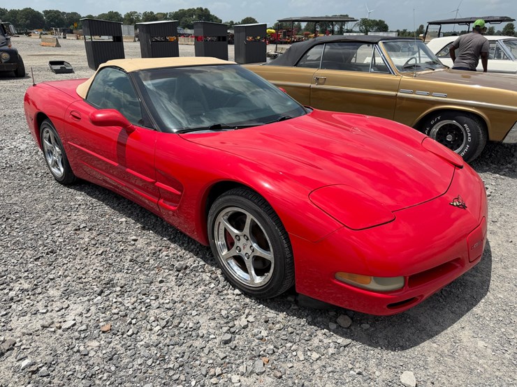 #47184-•-2001-chevrolet-corvette-convertible-1g1yy32gx15121283-inv#47184-image-2