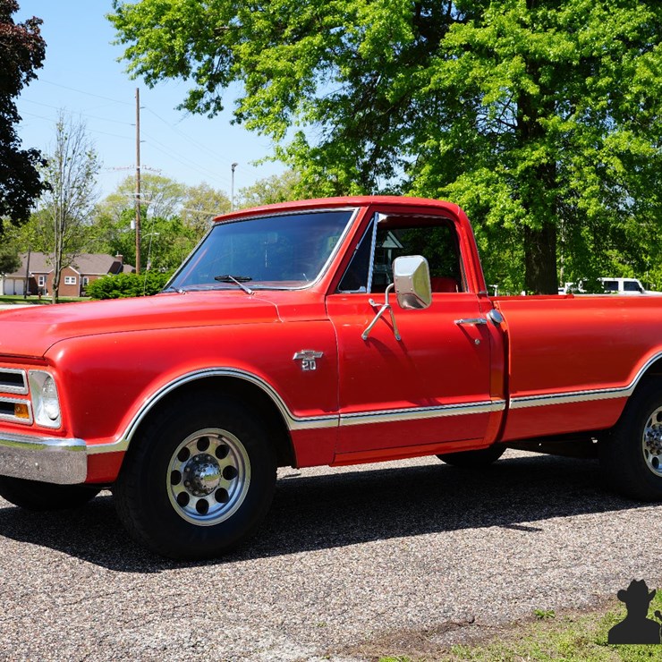 Run #53 - 1967 Chevrolet CST 20 Pickup