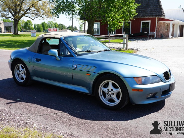 run-#174---1998-bmw-z3-convertible-image-4