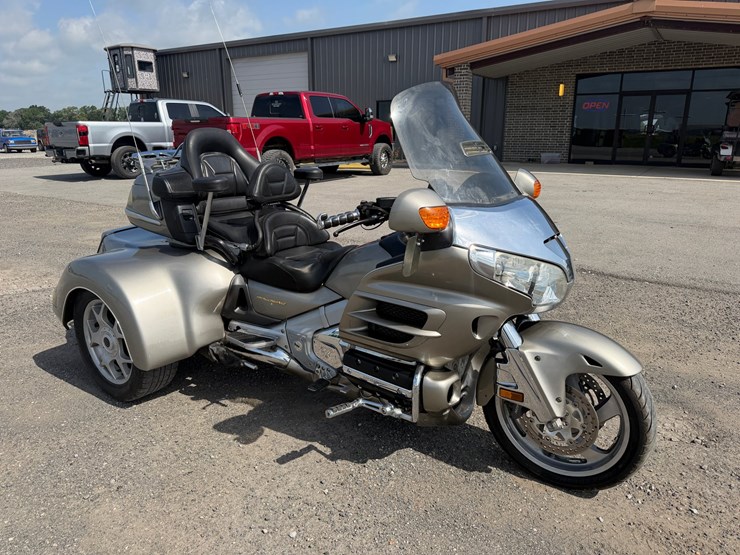#47186-•-2007-honda-goldwing-gl1800-motorcycle-w/roadsmith-trike-kit-1hfsc47f87a600390-inv#47186-image-2