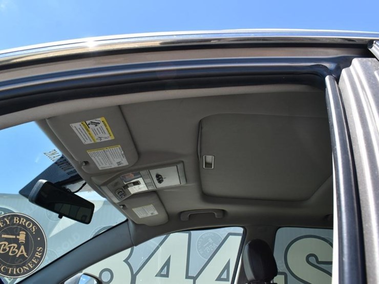 2012-chevrolet-captiva-image-15