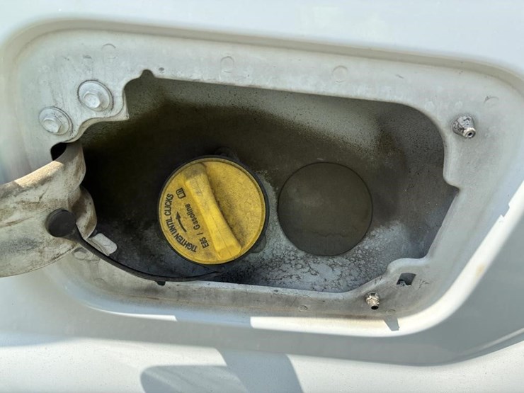 2011-ford-f250-image-8