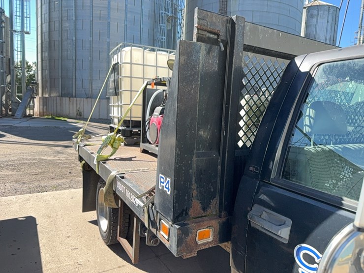 2001-gmc-3500-image-11