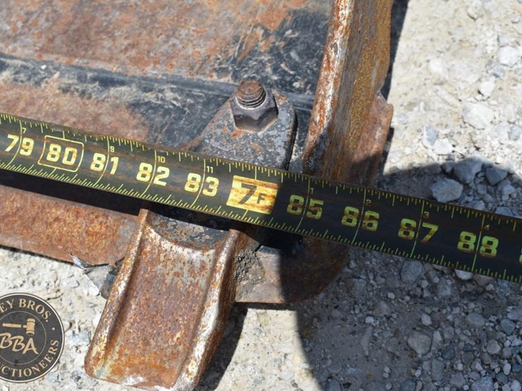 2019-caterpillar-299d2-image-26