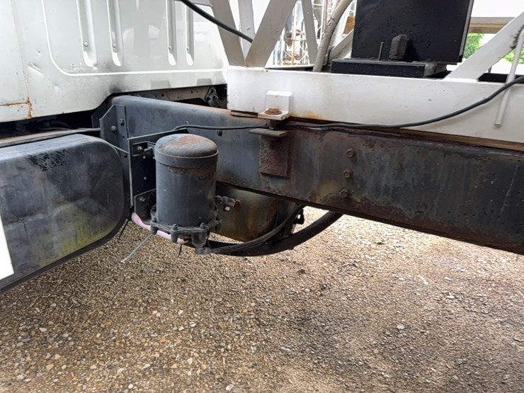 2000-case-ih-4700-image-19