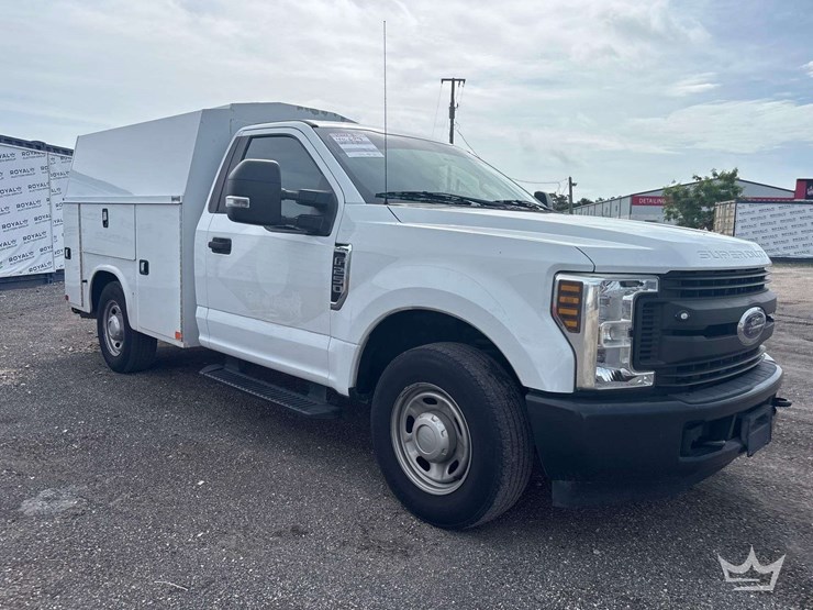 2019-ford-f250-image-2
