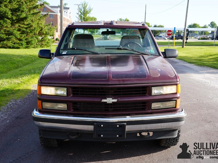 1997-chevrolet-silverado-1500-image-2