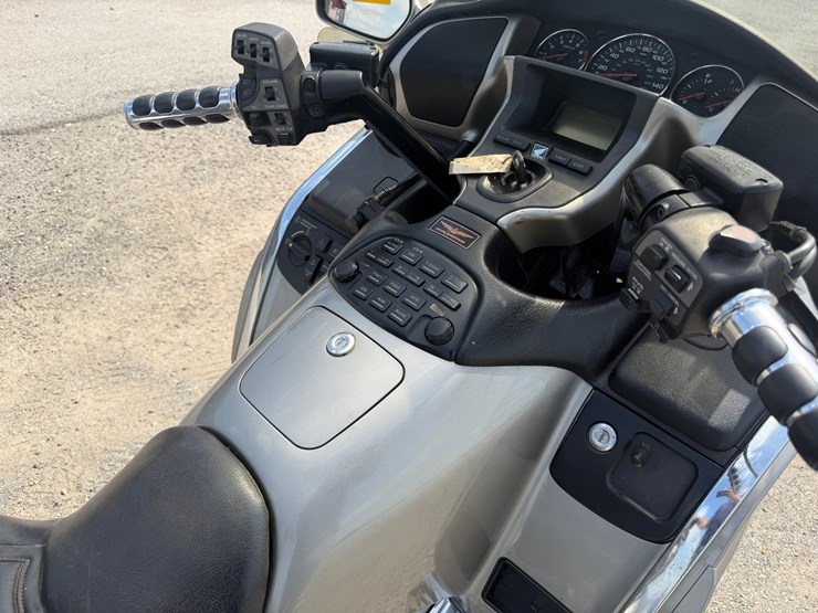 #47186-•-2007-honda-goldwing-gl1800-motorcycle-w/roadsmith-trike-kit-1hfsc47f87a600390-inv#47186-image-47