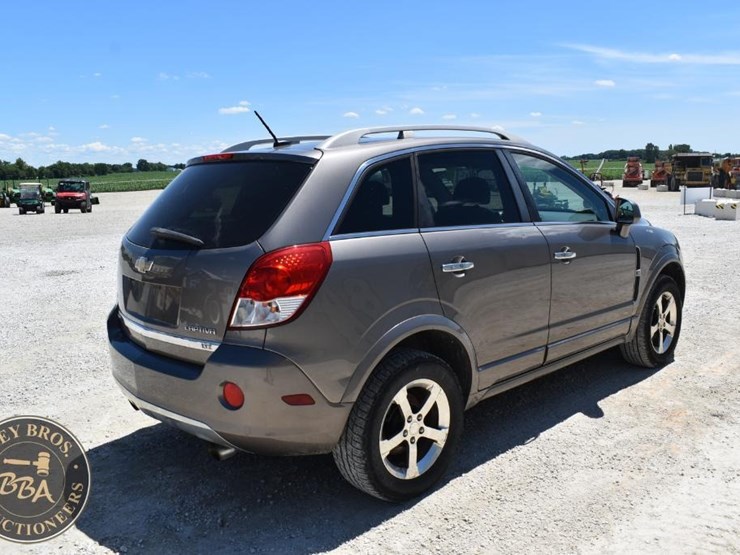 2012-chevrolet-captiva-image-5