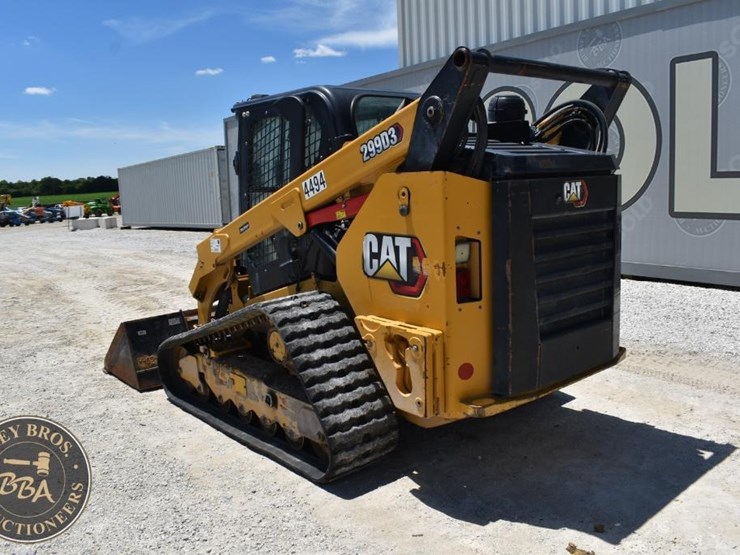 2023-caterpillar-299d3-image-13