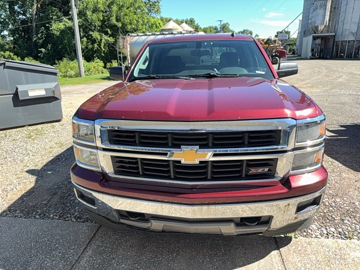 2014-chevrolet-1500-image-2