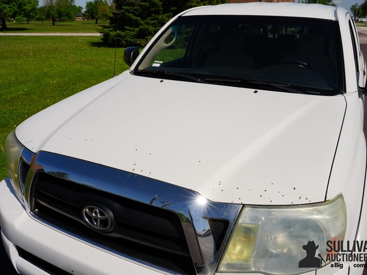 2006-toyota-tacoma-image-11