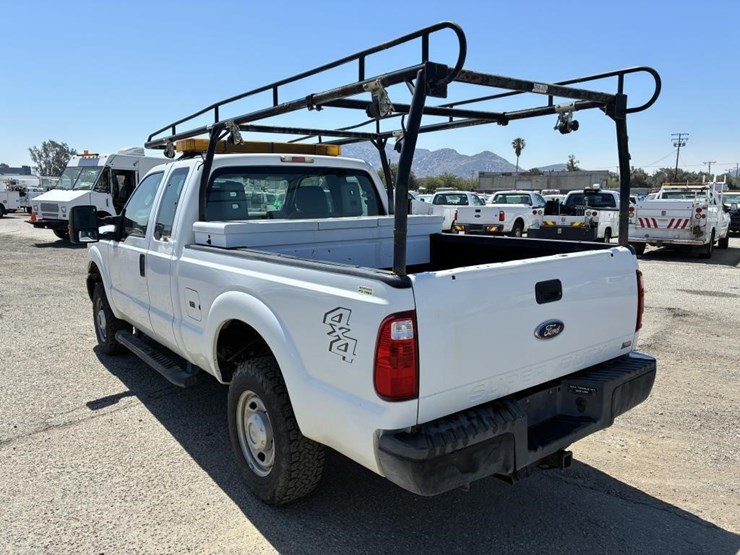 2011-ford-f250-image-4