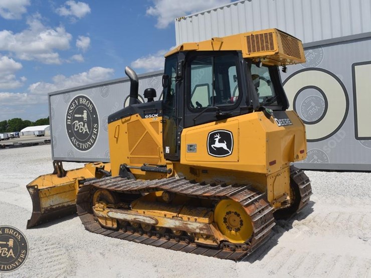 2022-deere-650k-lgp-image-8