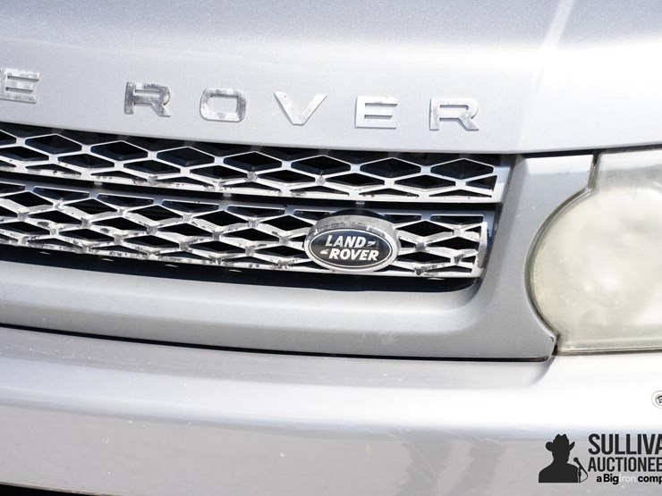 2011-land-rover-range-rover-image-11