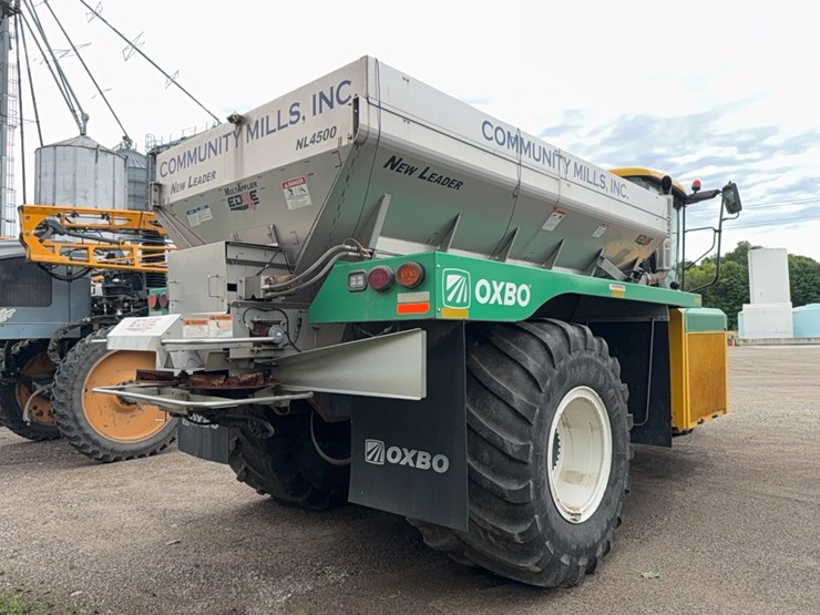 oxbo-4103-dry-applicator-image-8