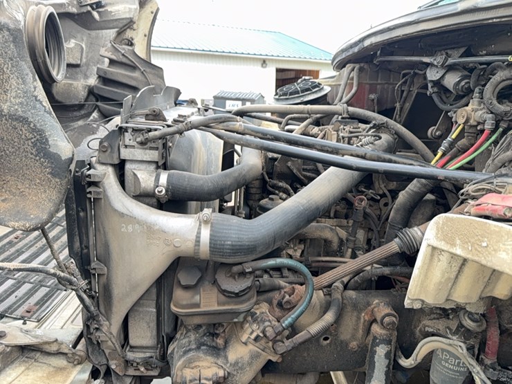 2007-freightliner-bulk-feed-truck-image-29