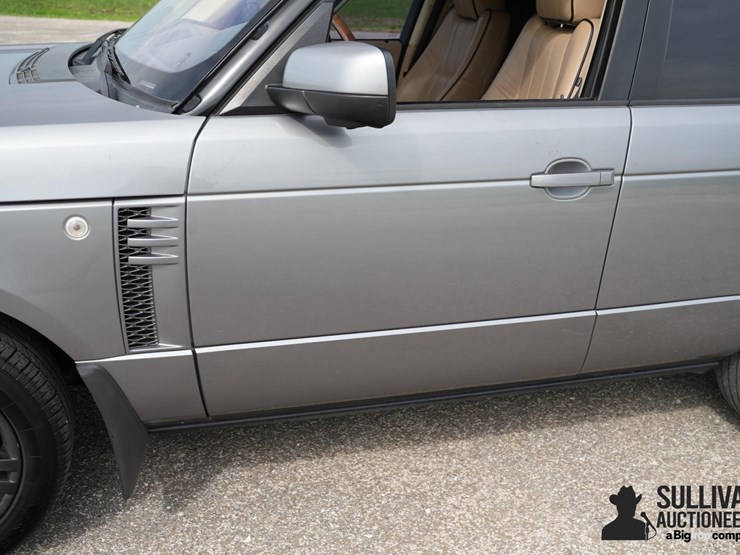 2012-land-rover-range-rover-image-16