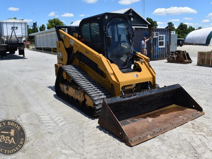 2023-caterpillar-299d3-image-19