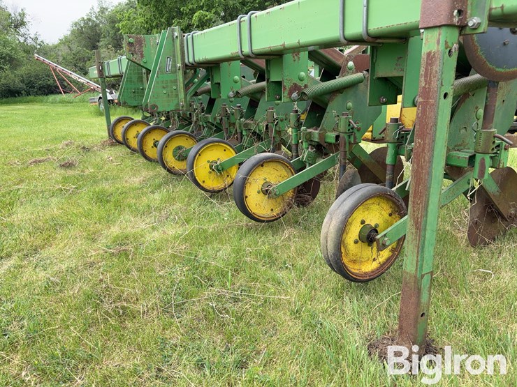 john-deere-885-image-14
