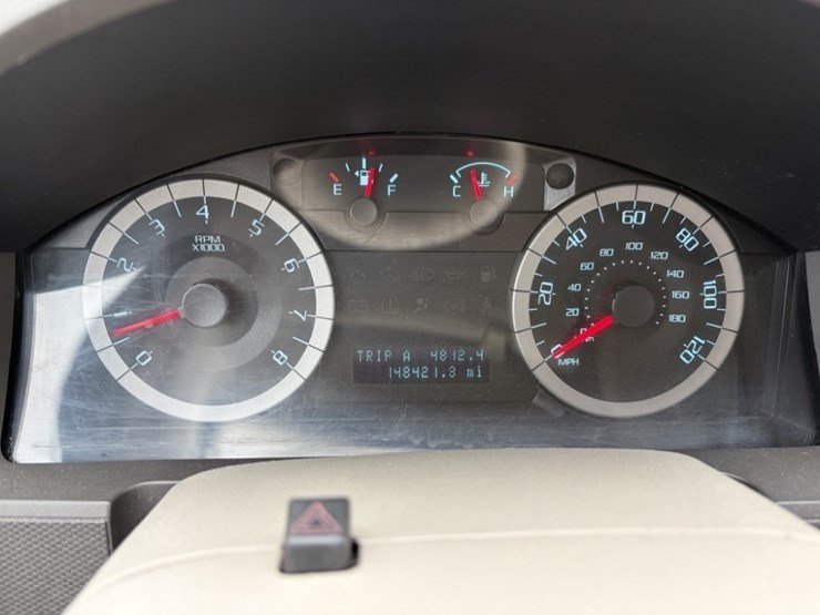 2012-ford-escape-image-24