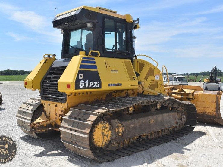 2020-komatsu-d61pxi-24-image-6