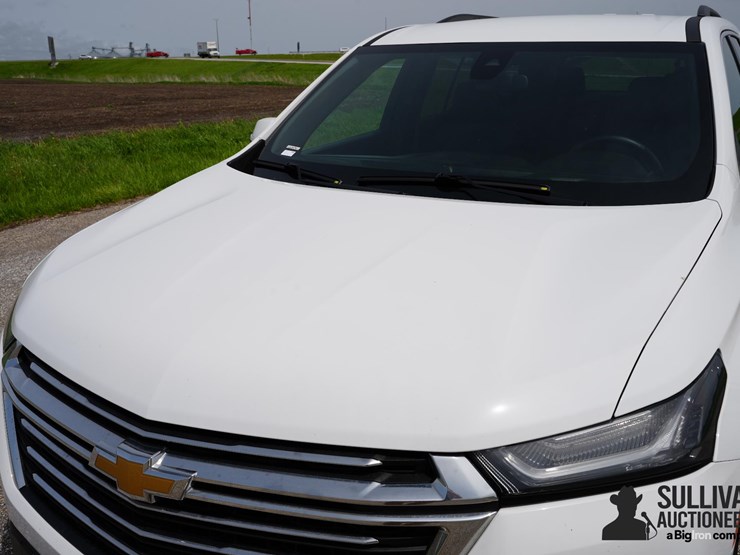 2023-chevrolet-traverse-image-11