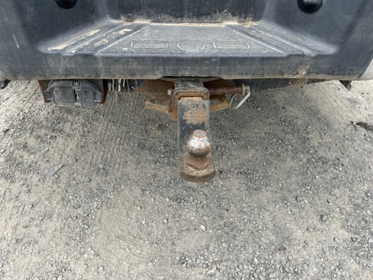 2010-ford-f250-xl-image-30