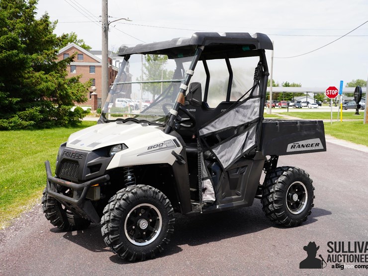 2014-polaris-ranger-800-image-1