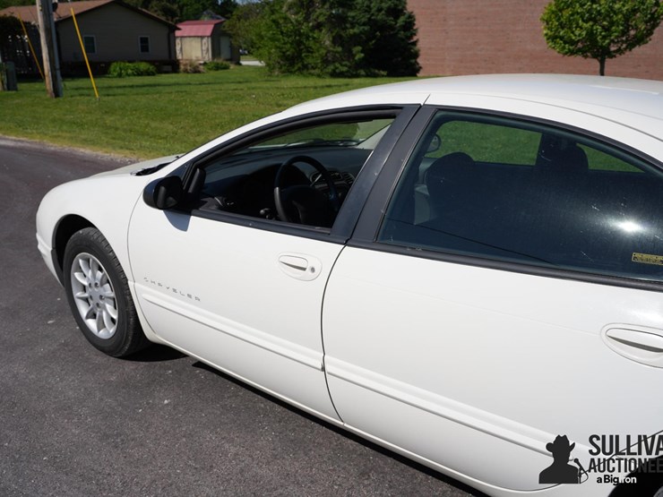 run-#254---1999-chrysler-concorde-sedan-image-14