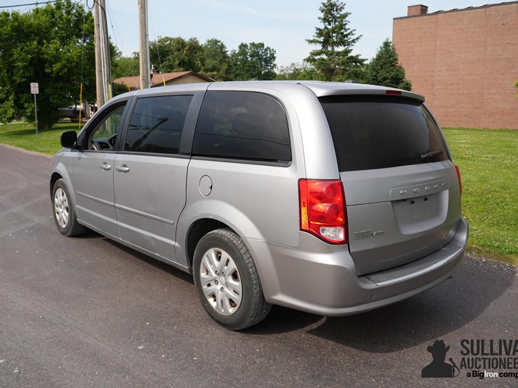 2017-dodge-grand-caravan-image-7