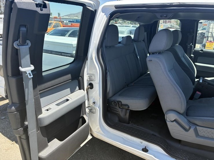 2014-ford-f150-image-12