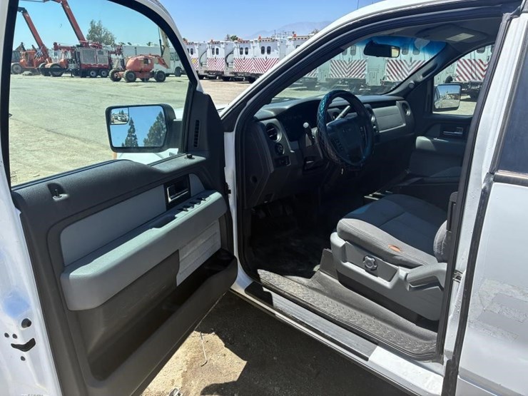 2014-ford-f150-image-14