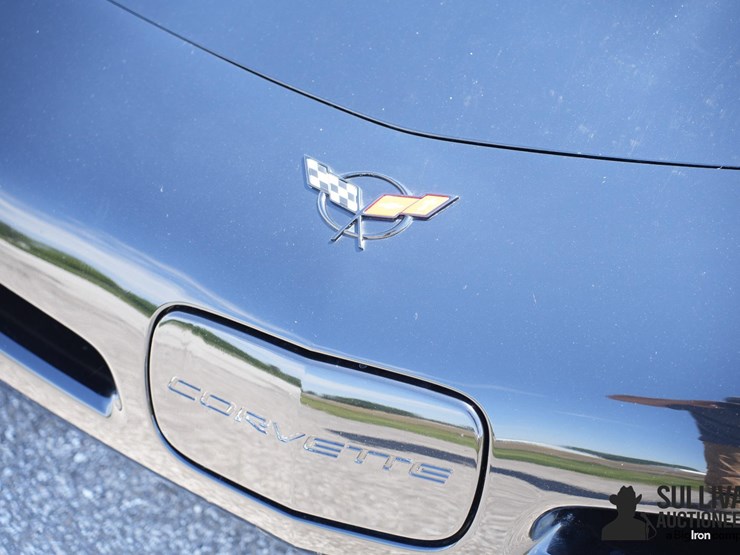 run-#74---2001-chevrolet-corvette-convertible-image-16