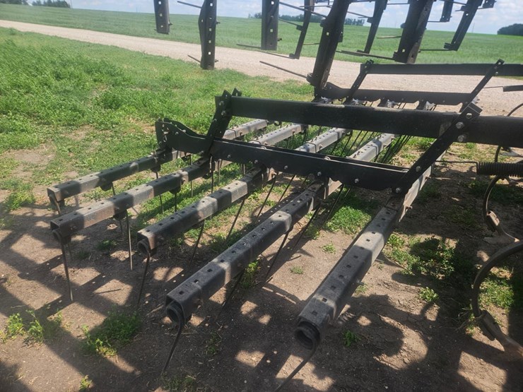 john-deere-2310-image-9