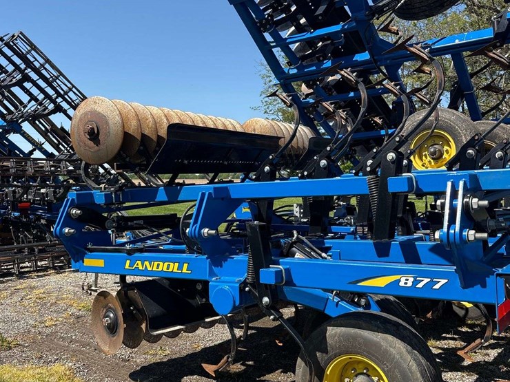 2024-landoll-877-image-15