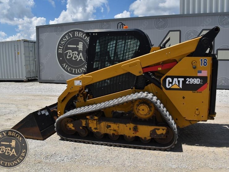 2019-caterpillar-299d2-image-11