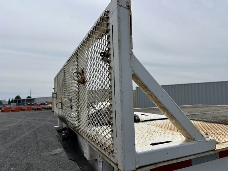 2014-trail-eze-te70xt-t/a-hydraulic-tail-trailer-image-10