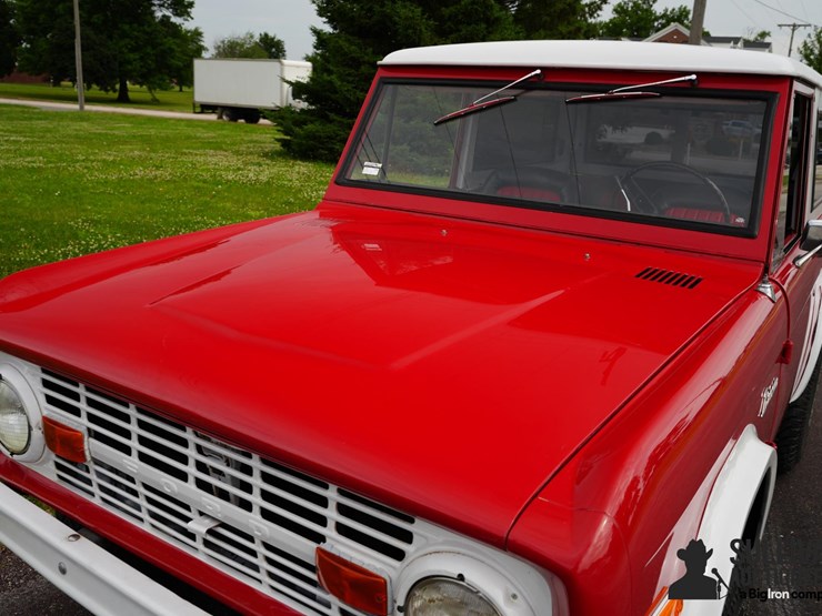 1977-ford-bronco-image-11